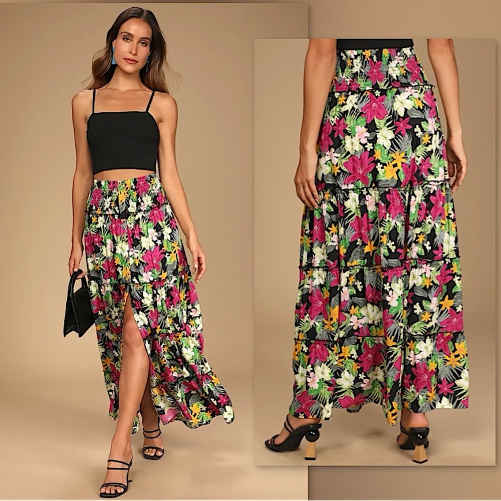 🌺Lulus Tropical Trends Black Floral Print Smocked Tiered Maxi Skirt